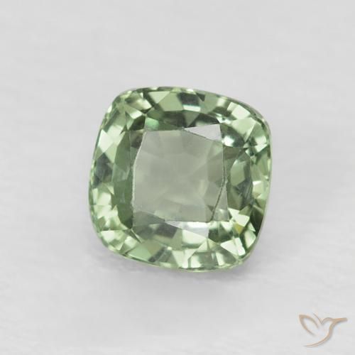 Saphir Vert sauge léger naturelle Coussin, 0.73 ct, VVS