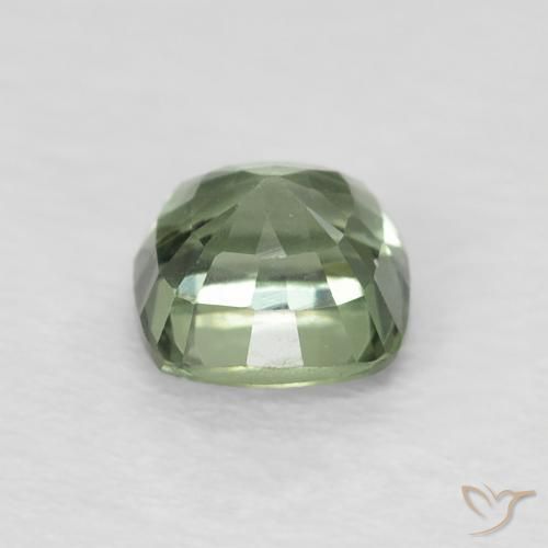 Saphir Vert sauge léger naturelle Coussin, 0.73 ct, VVS