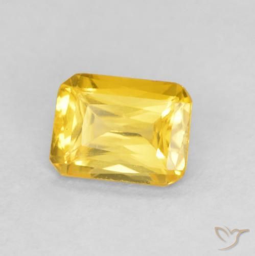 Saphir Doré moyen naturelle Octogone / coupe Émeraude, 0.50 ct, VVS-VS