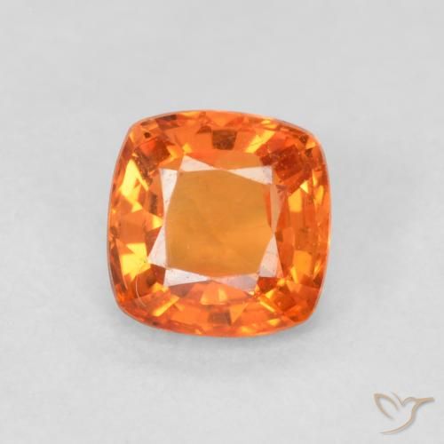 0.54ct Naturel Orange vif Saphir, Coussin, VVS