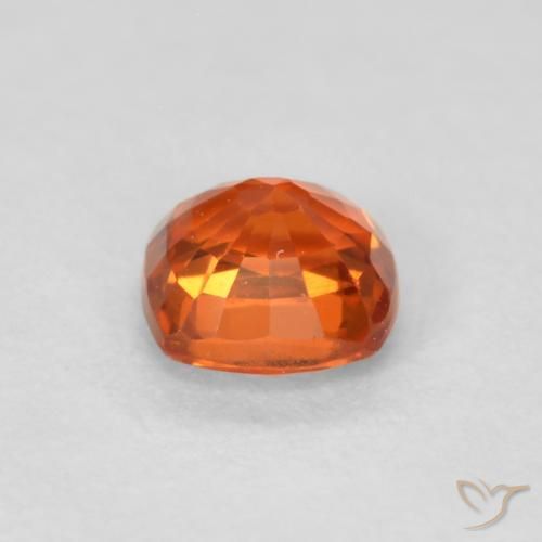 Saphir Orange feu naturelle Coussin, 0.51 ct, VVS