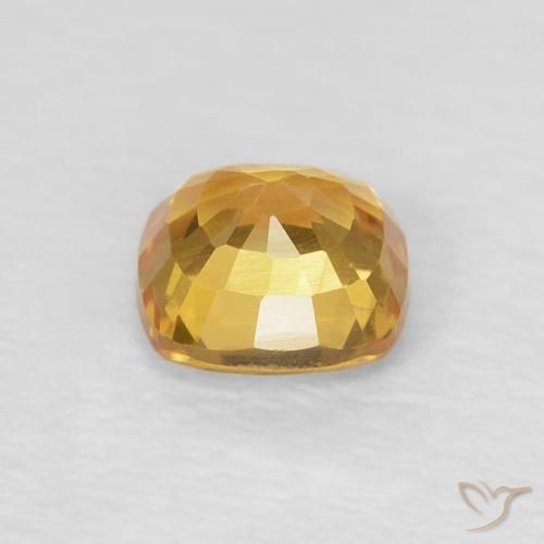 Saphir Orange doré profond naturelle Coussin, 0.63 ct, VVS