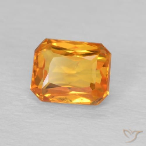 Saphir Orange moyen naturelle Octogone / coupe Émeraude, 0.68 ct, VS