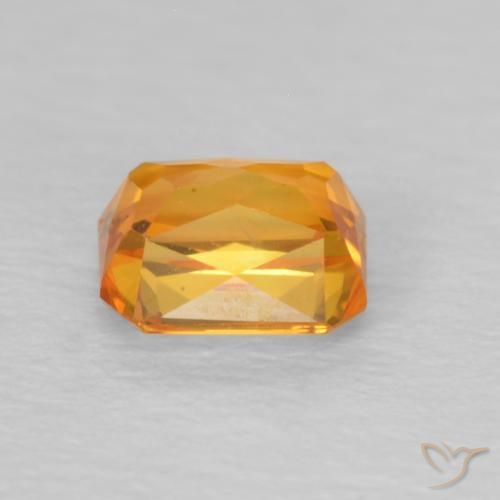 Saphir Orange moyen naturelle Octogone / coupe Émeraude, 0.68 ct, VS