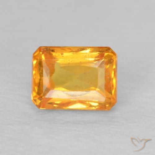 0.74ct Naturel Orange moyen Saphir, Taille émeraude, VS