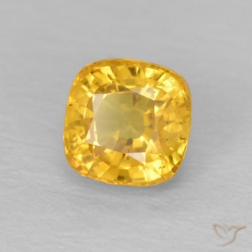 Saphir Doré moyen naturelle Coussin, 0.72 ct, VS
