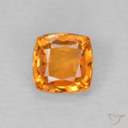 0.62ct Naturel Orange vif Saphir, Coussin, VS