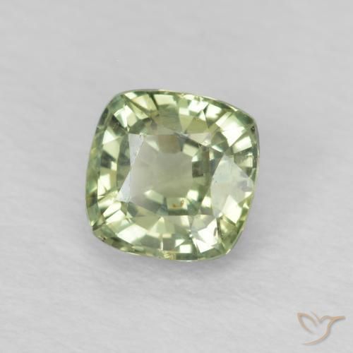 Saphir Vert très clair naturelle Coussin, 0.60 ct, VS