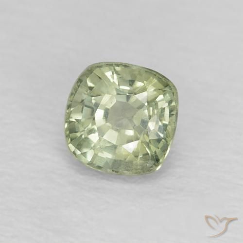 Saphir Vert sauge léger naturelle Coussin, 0.56 ct, VS