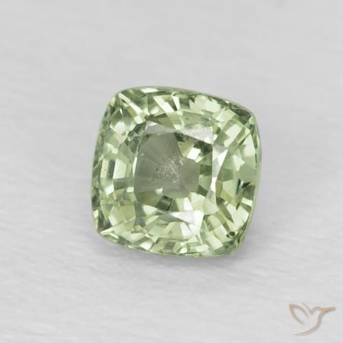 Saphir Vert sauge léger naturelle Coussin, 0.69 ct, VS