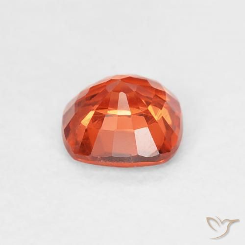 Saphir Orange rougeâtre naturelle Coussin, 0.58 ct, VS