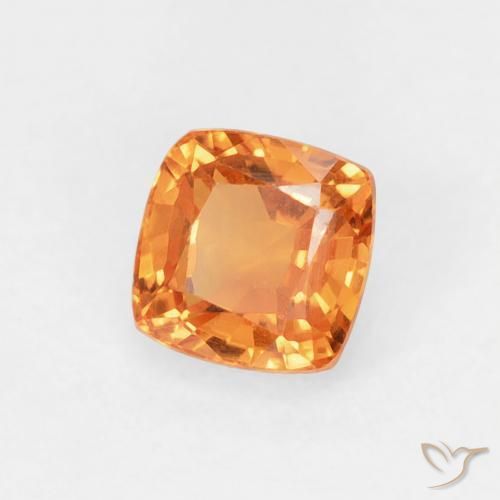 Saphir Orange moyen naturelle Coussin, 0.60 ct, VVS-VS