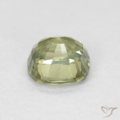 Saphir Vert sauge très clair naturelle Coussin, 0.65 ct, VVS-VS