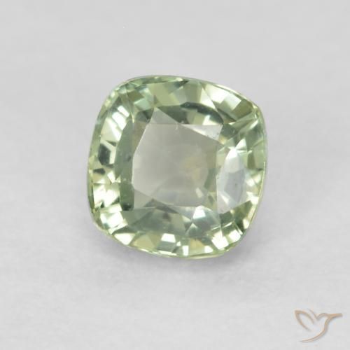 Saphir Vert sauge très clair naturelle Coussin, 0.69 ct, VVS-VS