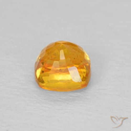 Saphir Orange moyen naturelle Coussin, 0.54 ct, VS