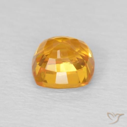 Saphir Orange moyen naturelle Coussin, 0.70 ct, VS