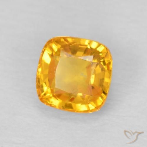 Saphir Orange moyen naturelle Coussin, 0.77 ct, VS