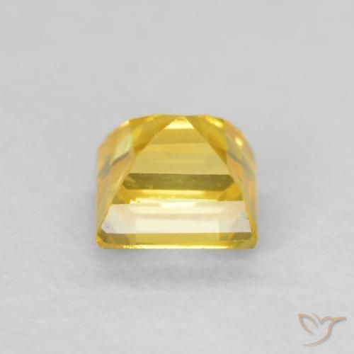 Saphir Jaune moyen naturelle Carré, 0.60 ct, VVS-VS