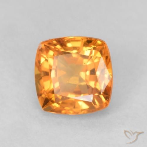 Saphir Orange moyen naturelle Coussin, 0.60 ct, VVS-VS