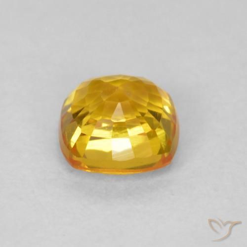 Saphir Doré moyen naturelle Coussin, 0.65 ct, VVS