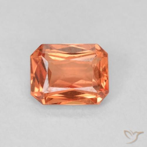 0.55ct Naturel Rouge-orange Saphir, Taille émeraude, VS