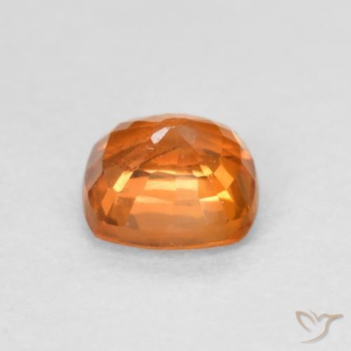 Saphir Orange foncé naturelle Coussin, 0.69 ct, VS