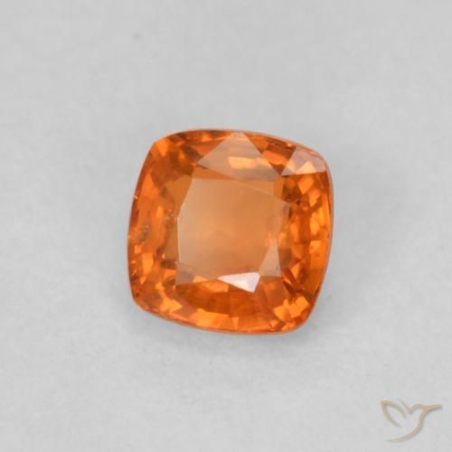 Saphir Ambre orange naturelle Coussin, 0.49 ct, VS
