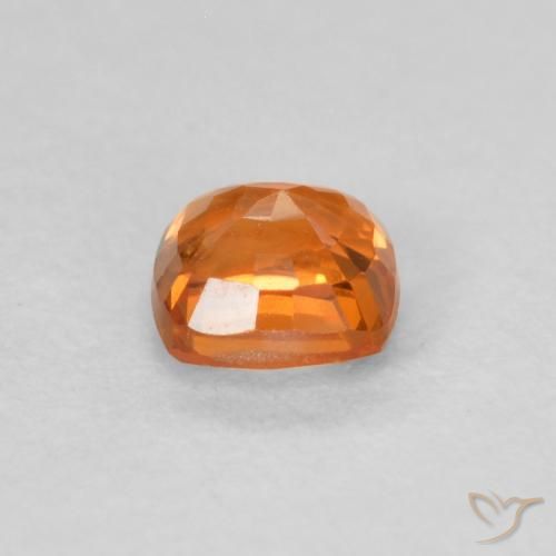 Saphir Ambre orange naturelle Coussin, 0.49 ct, VS