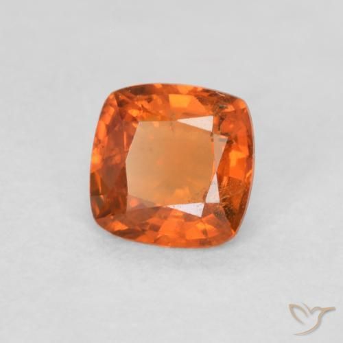Saphir Orange rougeâtre naturelle Coussin, 0.47 ct, VS