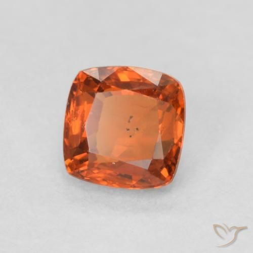 Saphir Orange rougeâtre naturelle Coussin, 0.60 ct, VS