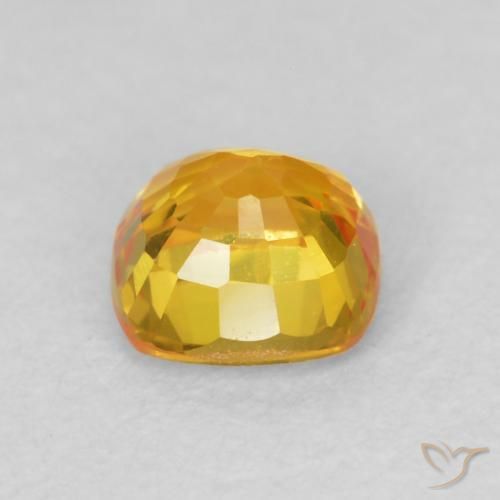Saphir Orange Doré naturelle Coussin, 0.64 ct, VVS-VS
