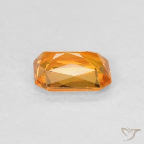 Saphir Orange moyen naturelle Octogone / coupe Émeraude, 0.45 ct, VVS-VS