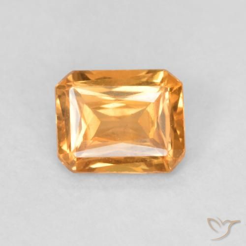 0.50ct Naturel Medium Light-Orange Saphir, Taille émeraude, VVS-VS