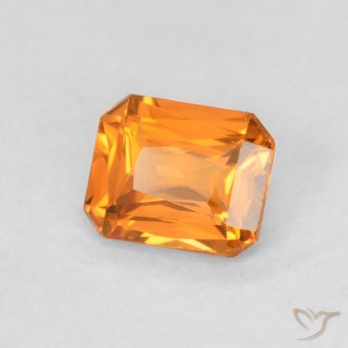 Saphir Orange vif naturelle Octogone / coupe Émeraude, 0.48 ct, VVS-VS