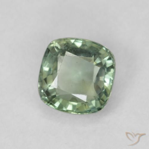 Saphir Vert sauge léger naturelle Coussin, 0.69 ct, VS