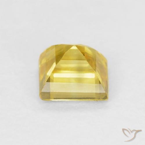 Saphir Jaune moyen naturelle Carré, 0.65 ct, VS