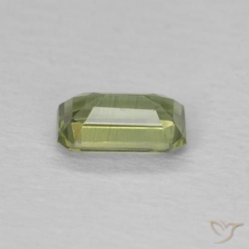 Saphir Vert terre naturelle Octogone / coupe Émeraude, 0.40 ct, VVS-VS