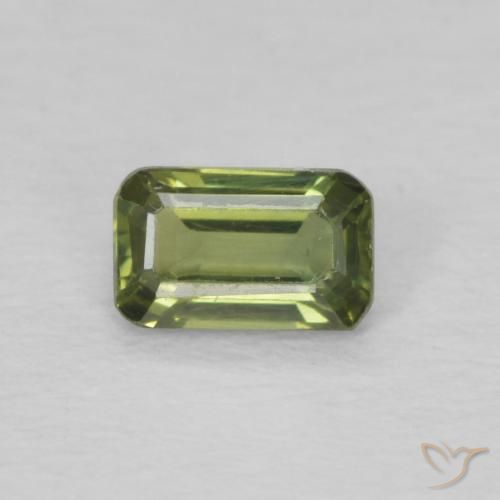 0.44ct Naturel Vert forêt léger Saphir, Taille émeraude, VVS-VS