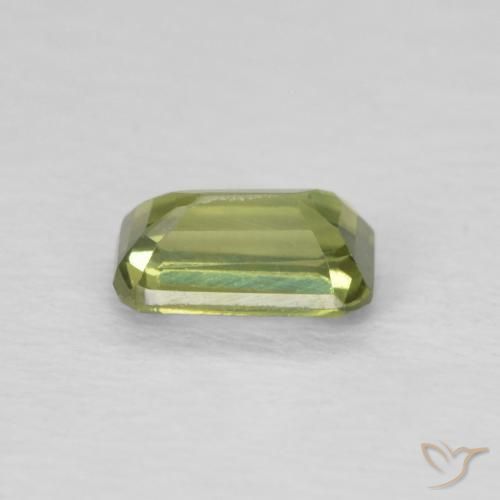 Saphir Vert forêt léger naturelle Octogone / coupe Émeraude, 0.44 ct, VVS-VS