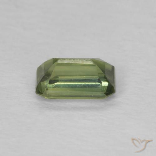 Saphir Vert chaud naturelle Octogone / coupe Émeraude, 0.45 ct, VVS