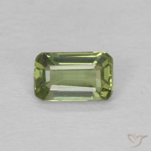 0.41ct Naturel Vert chaud Saphir, Taille émeraude, VVS