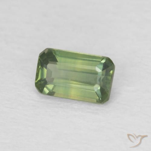 Saphir Vert forêt léger naturelle Octogone / coupe Émeraude, 0.40 ct, VVS-VS