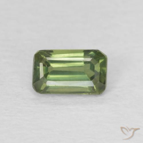 0.50ct Naturel Forêt verte Saphir, Taille émeraude, VVS-VS