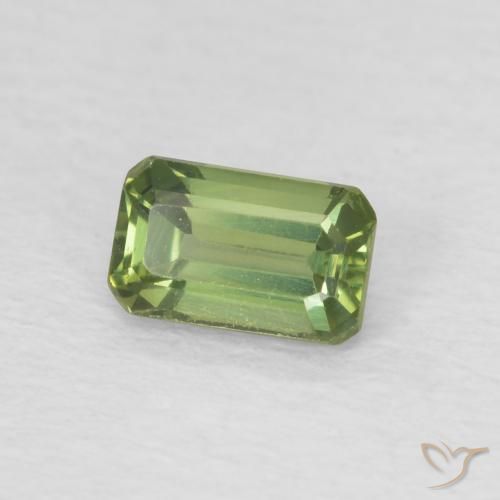 Saphir Vert moyen naturelle Octogone / coupe Émeraude, 0.48 ct, VVS-VS
