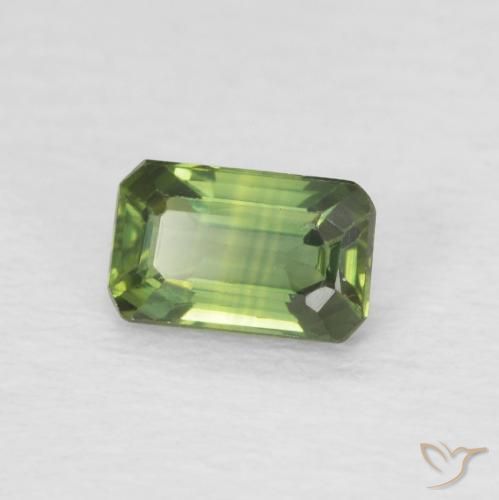 Saphir Medium Light Green naturelle Octogone / coupe Émeraude, 0.46 ct, VS