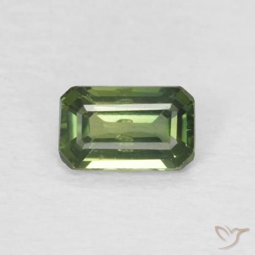 0.40ct Naturel Vert foncé Saphir, Taille émeraude, VS