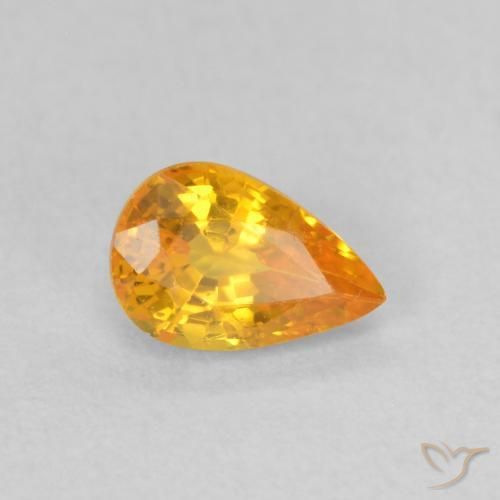 Saphir Orange vif naturelle En forme de poire, 0.60 ct, VS
