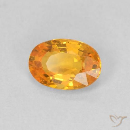 Saphir Orange moyen naturelle ovale, 0.62 ct, VS