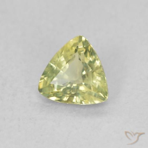 Saphir Vert jaunâtre naturelle Trillion, 0.49 ct, VS