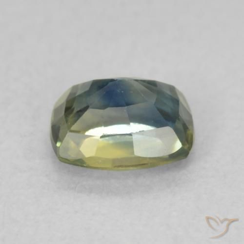 Saphir Bleu très clair naturelle Coussin, 0.79 ct, VVS-VS